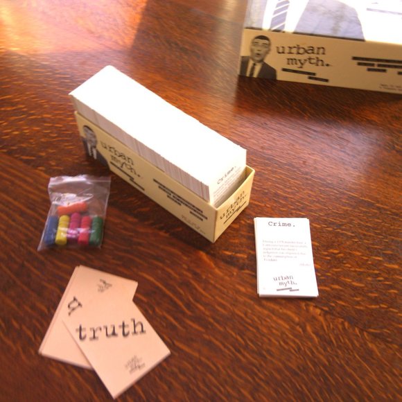 Urban Myth Board Game "MYTH" or "TRUE" Celebrity Health Classics Nature Business - Picture 14 of 16